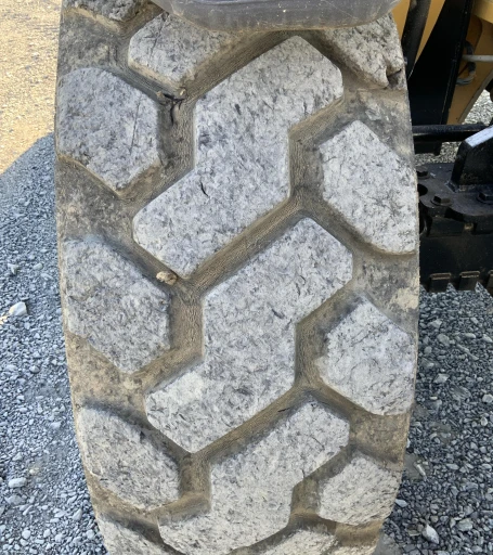 2013 Caterpillar TL1055C Telehandler