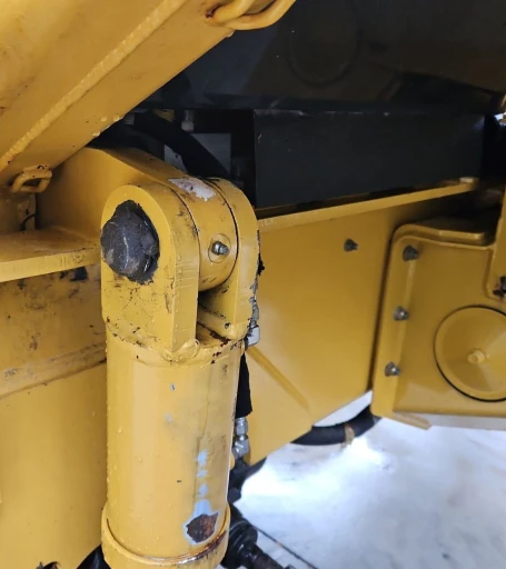 2014 Vermeer RTX1250 cable plow