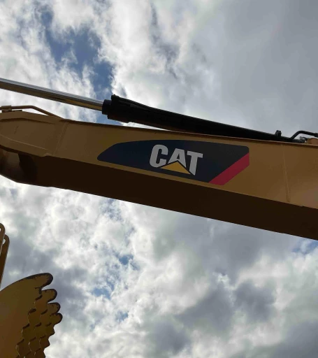 2017 Caterpillar 320FL Excavator