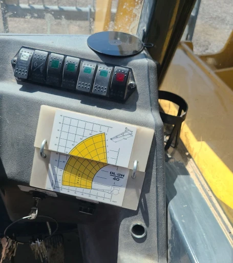 2018 Gehl DL1240 telehandler
