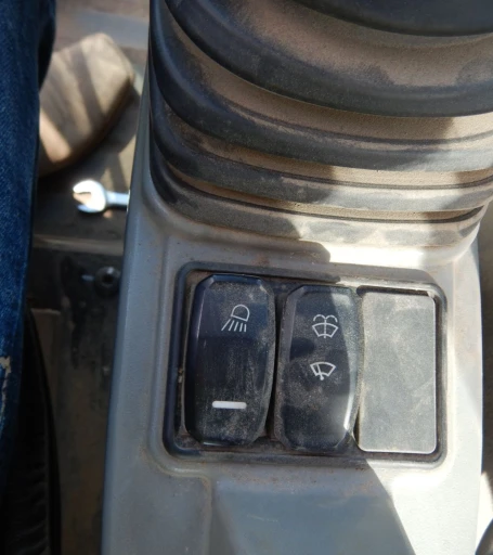 2017 Caterpillar 303.5 E2 mini excavator