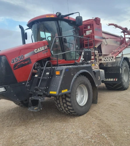 2014 Case IH Titan 4530 Dry Fertilizer Applicator