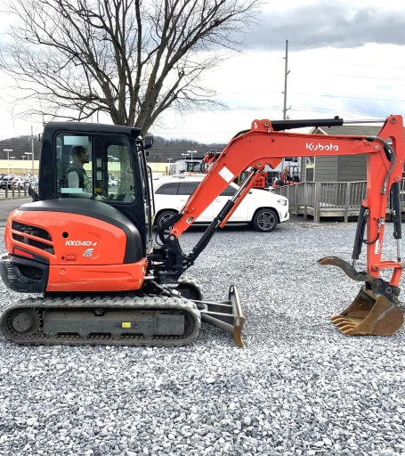 2022 KUBOTA KX040-4