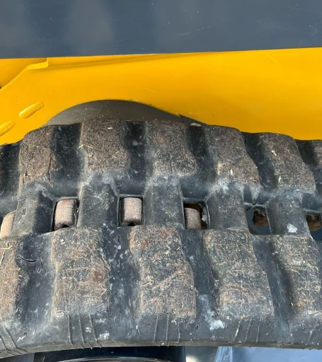 2019 John Deere 325G tracked skid steer loader