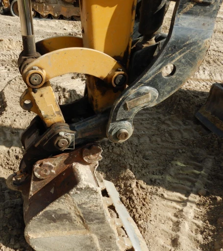 2017 Caterpillar 303.5 E2  mini excavator