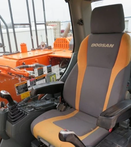 2014 Doosan DX225LC-3 excavator