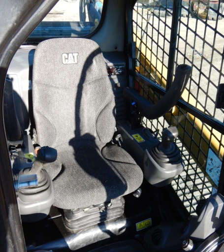 2019 Caterpillar 289D tracked skid steer loader
