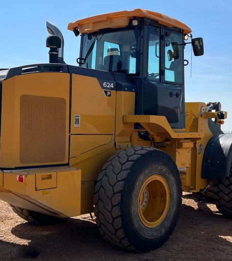 2021 John Deere 624 P-Tier wheel loader