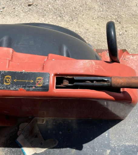 2011 Ditch Witch RT115 Quad vibratory cable plow