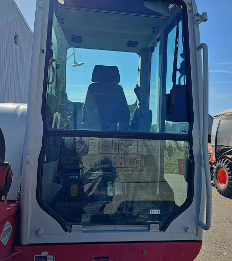 2013 Takeuchi TB285 mini excavator