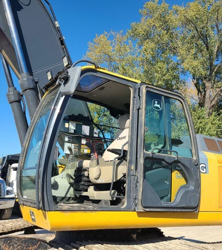 2014 John Deere 350G LC excavator