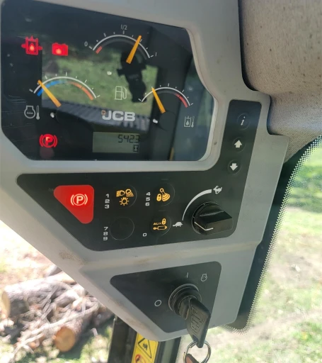 2021 JCB 215T Super tracked skid steer loader