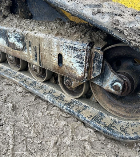 2019 John Deere 325G tracked skid steer loader
