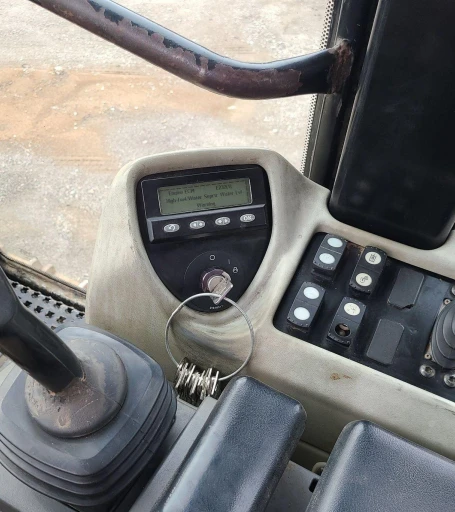 2008 Caterpillar 963D track loader