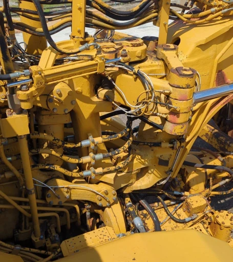 1995 Caterpillar 623F Elevating Scraper