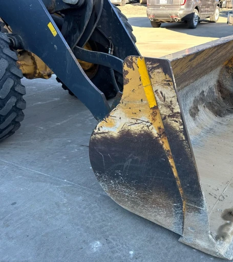 2013 John Deere 444K wheel loader