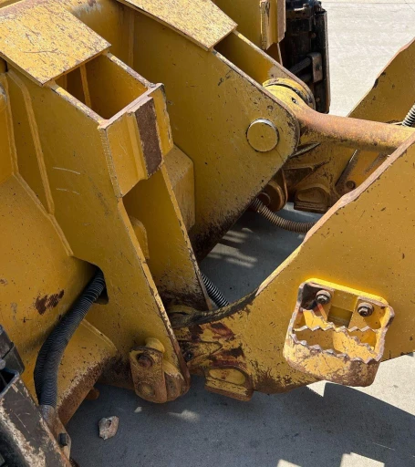 2016 Caterpillar 963K track loader