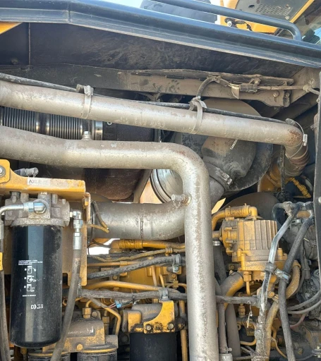 2013 John Deere 772G motor grader