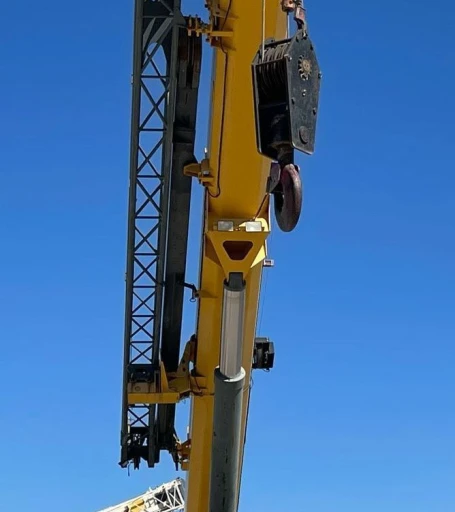 2007 Grove RT875E crane