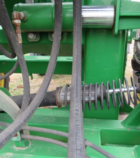2014 John Deere R4038 self-propelled sprayer