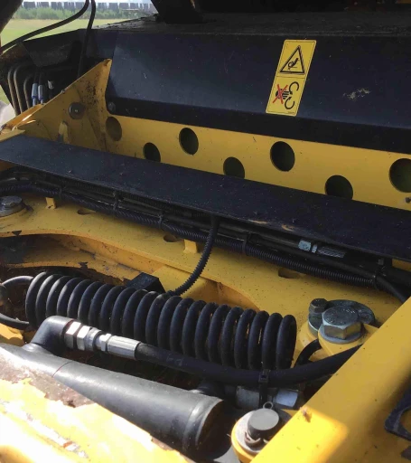 2016 New Holland FR850 Self-Propelled Forage Harvester