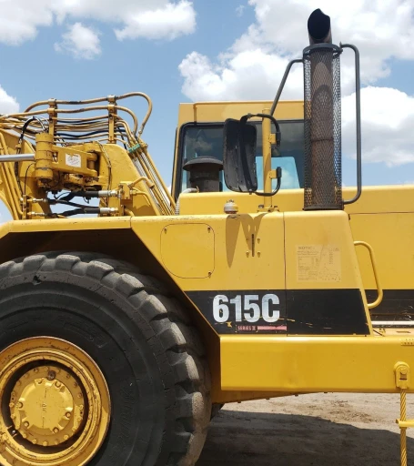 2006 Caterpillar 615C elevating scraper