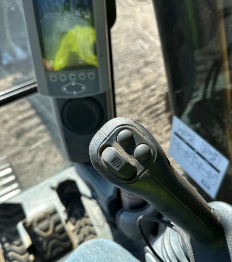 2015 Caterpillar 323FL excavator