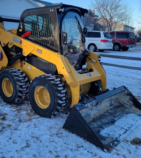 2021 Caterpillar 242D3 skid steer loader