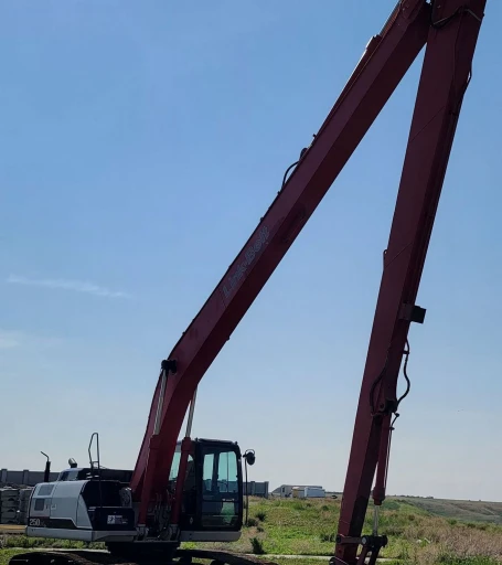 2013 Link-Belt 250X3 LF long reach excavator