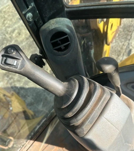 2015 Caterpillar 420F backhoe