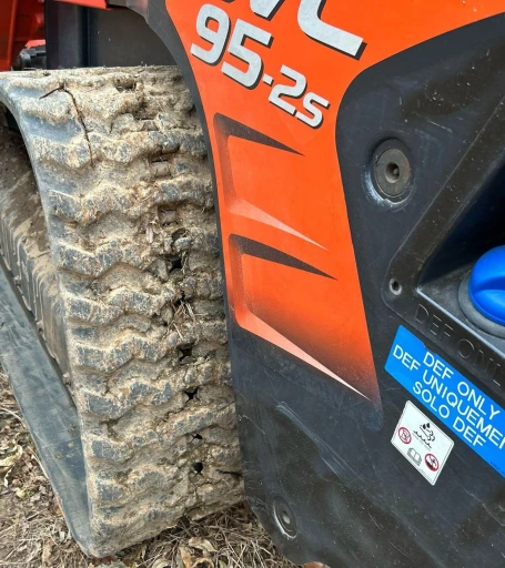 2020 Kubota SVL95-2S tracked skid steer loader