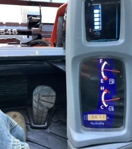 2018 KUBOTA SVL95-2S Skid Steer
