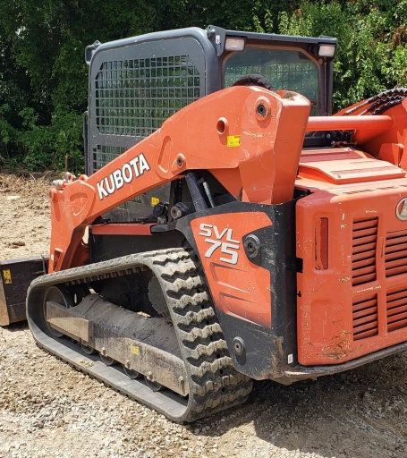 2013 Kubota SVL75 skid steer 2