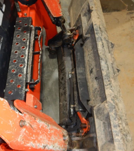 2019 Kubota SVL95-2S tracked skid steer loader