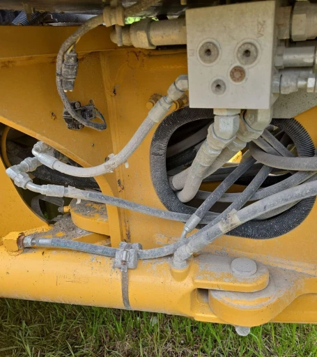 2013 John Deere 770G motor grader