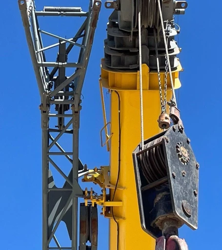2007 Grove RT875E crane