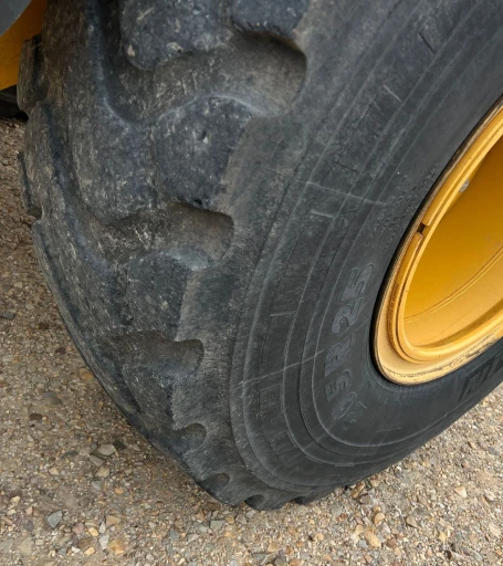 2012 John Deere 524K wheel loader