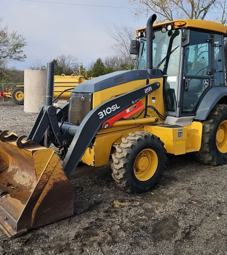 2016 John Deere 310SL backhoe