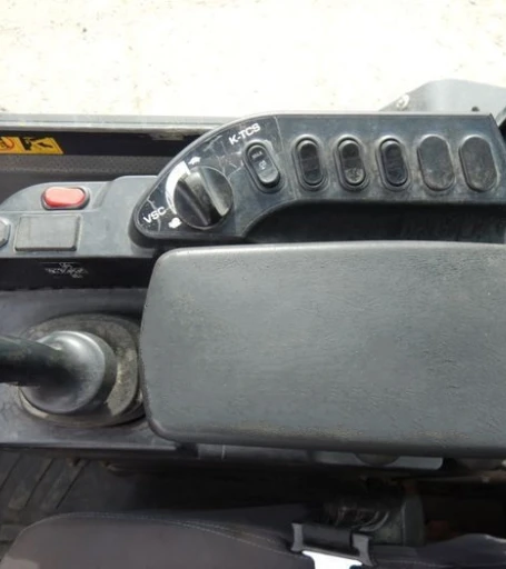 2014 Komatsu WA320-7 wheel loader