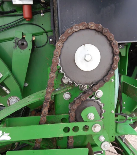 2016 John Deere L340 square baler