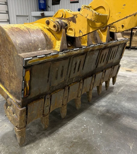2016 Caterpillar 953D track loader
