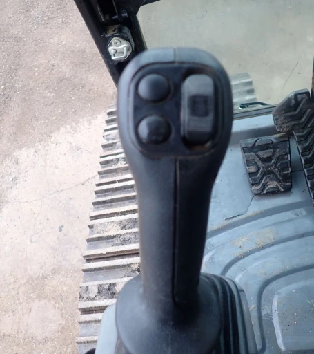 2011 Caterpillar 345D L excavator