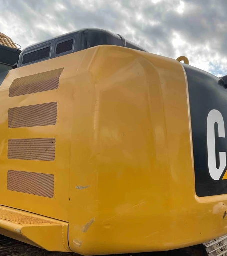 2017 Caterpillar 320FL Excavator