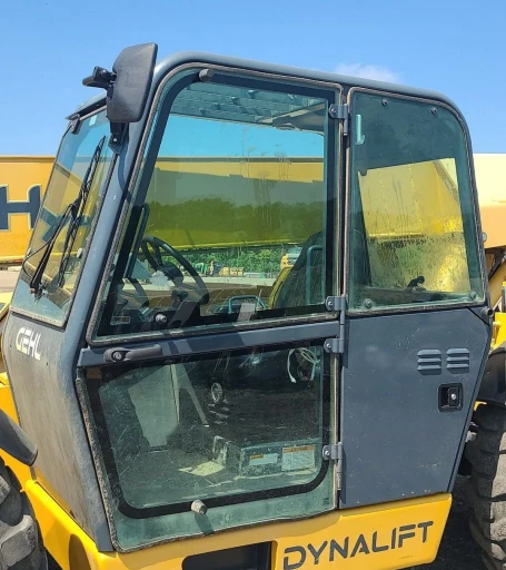 2018 Gehl DL1240 telehandler