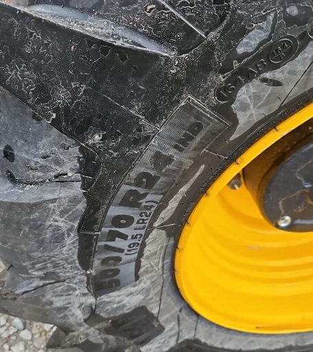 2023 JCB 542-70AG telehandler