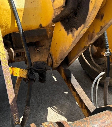2014 Komatsu WA270-7 wheel loader