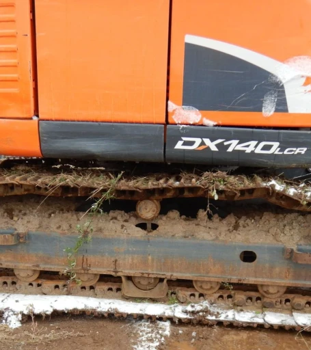 2014 Doosan DX140LCR excavator
