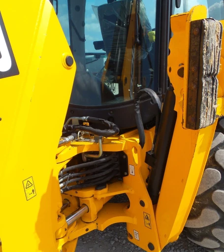 2016 JCB 3CX-15 backhoe