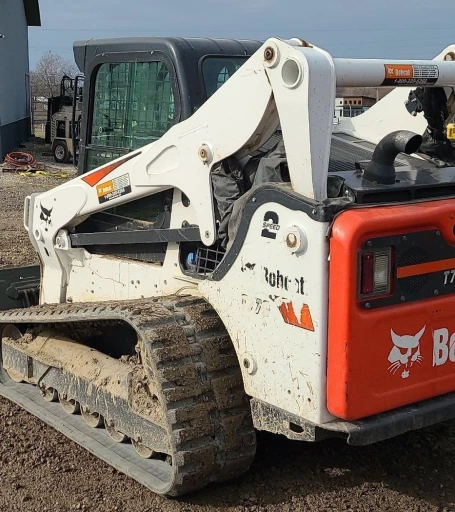 2020 Bobcat T770 tracked skid steer loader