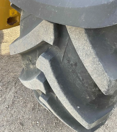 2012 Caterpillar TH406 4x4x4 Telehandler